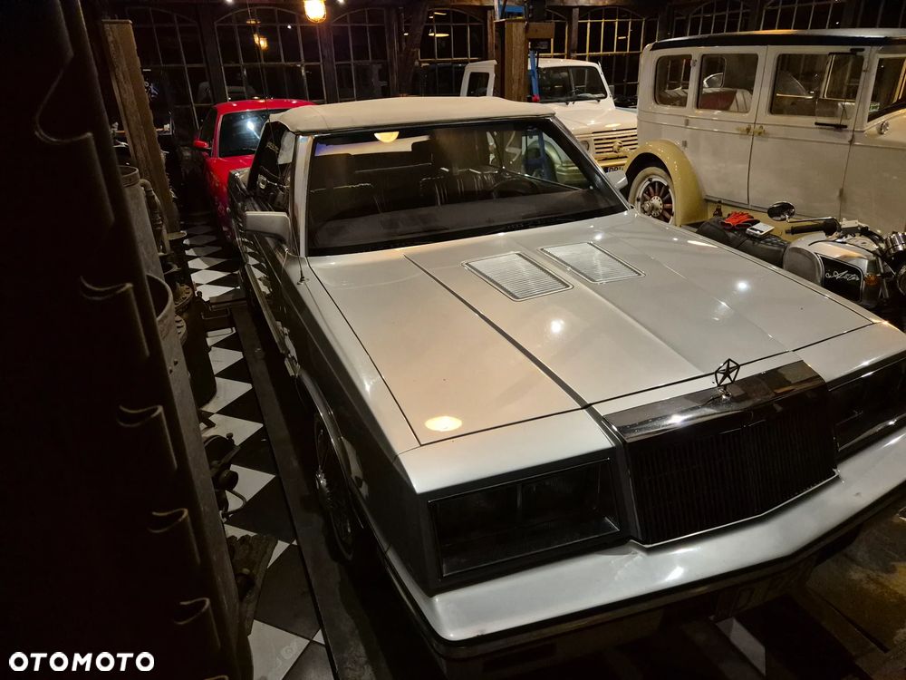 Chrysler Le Baron - 15