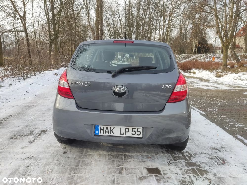 Hyundai i20 1.2 FIFA WM Edition - 8