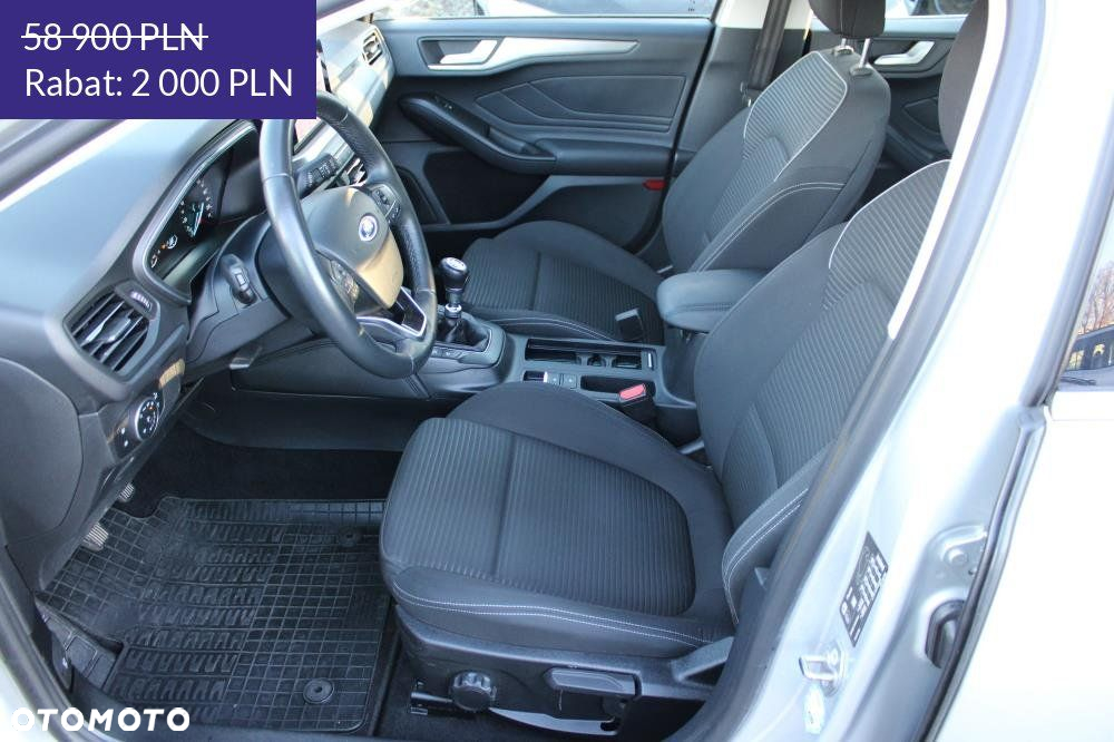 Ford Focus - 10