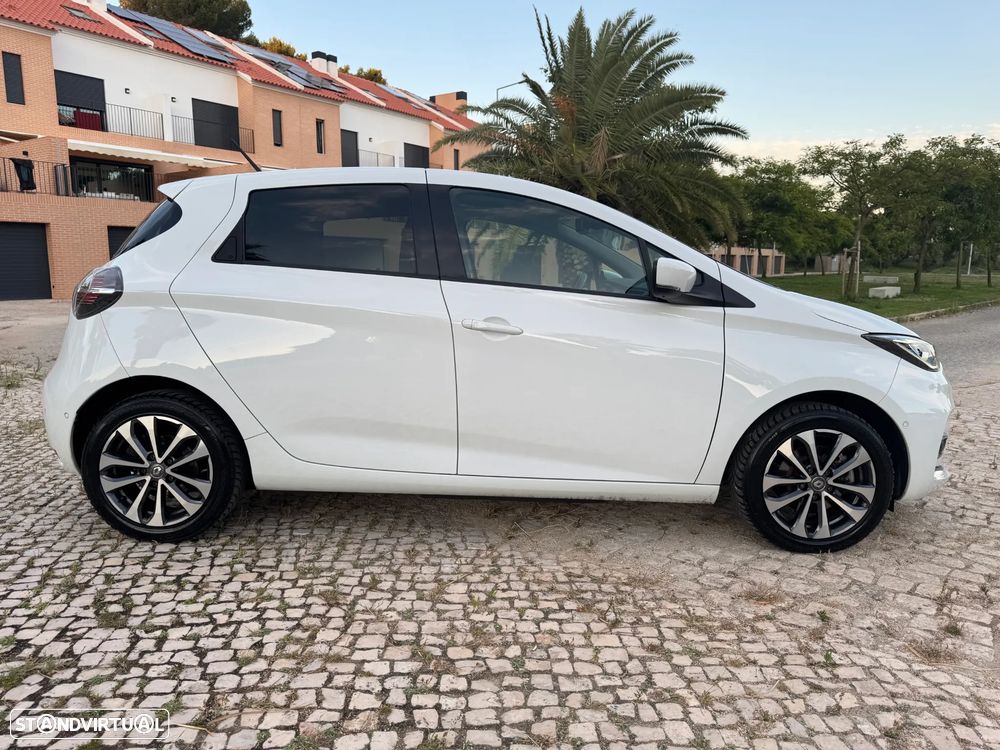 Renault Zoe (c/ Bateria) EV50 135hp Iconic - 12