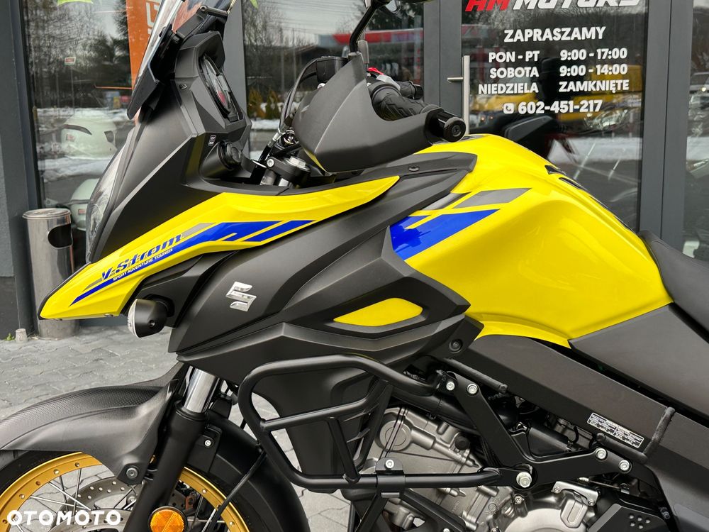 Suzuki V-STROM - 32