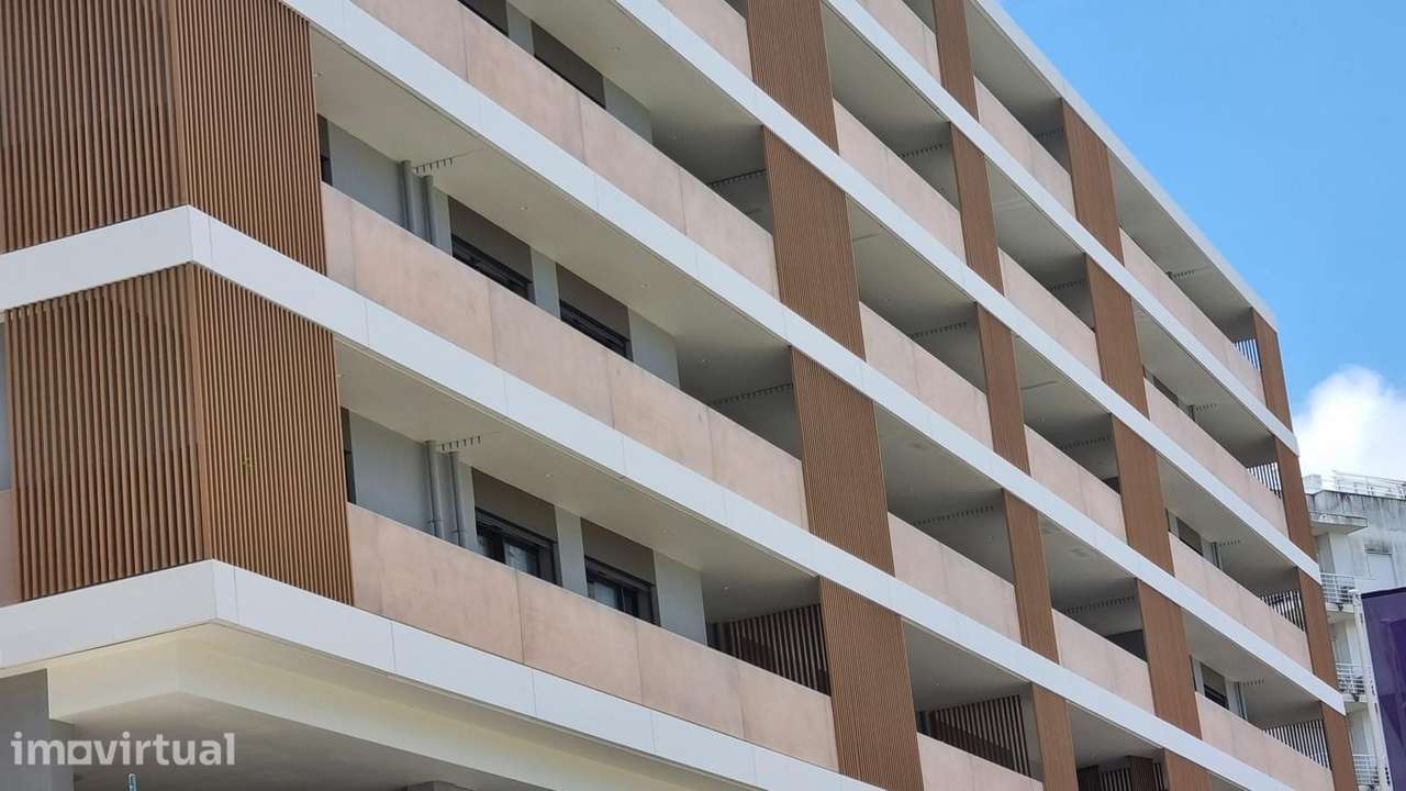 Apartamento T2 com piscina, Lisboa - Grande imagem: 2/14