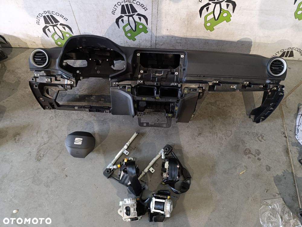 SEAT ARONA LIFT DESKA KONSOLA PASY 000 - 3