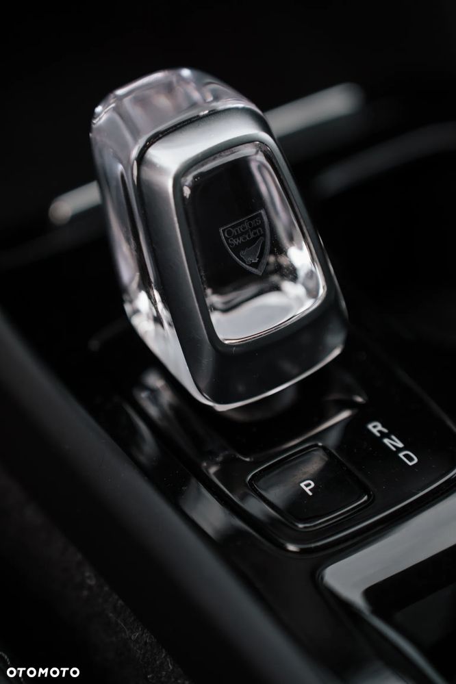 Volvo XC 40 B5 AWD Ultimate Bright - 32