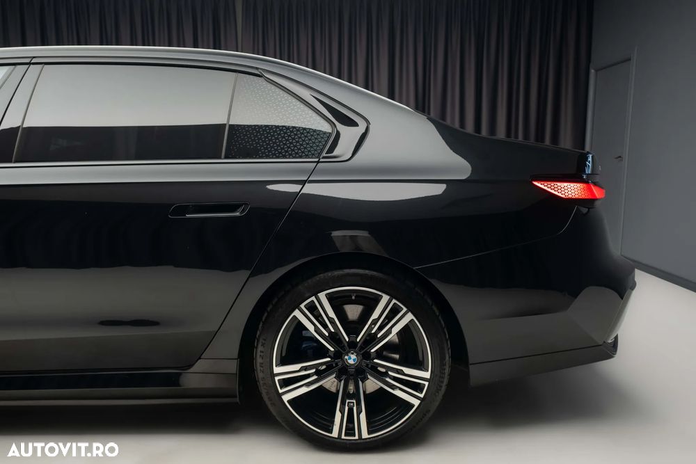 BMW Seria 7 750e xDrive AT PHEV - 9