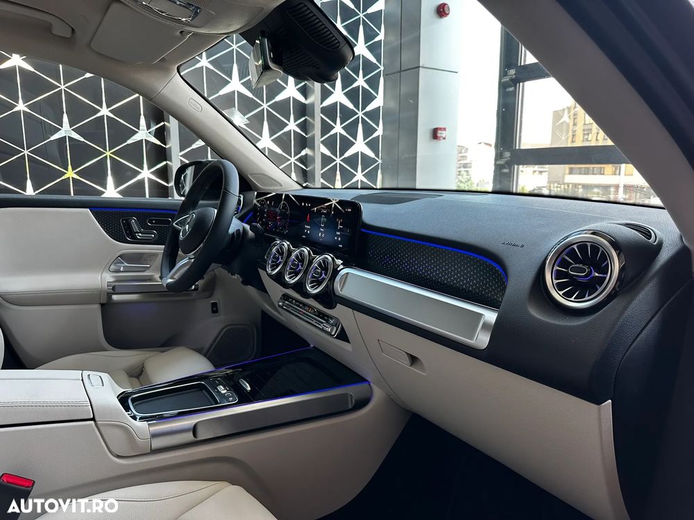 Mercedes-Benz GLB 220 4MATIC MHEV Aut. - 11