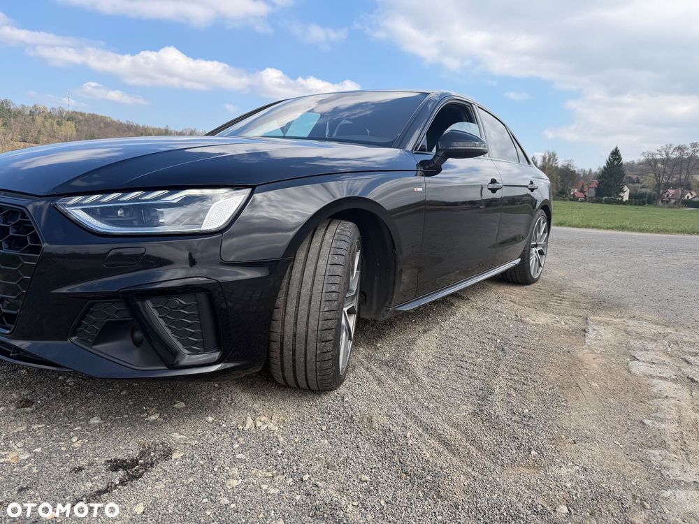 Audi A4 Limousine 40 TDI S tronic S line - 14