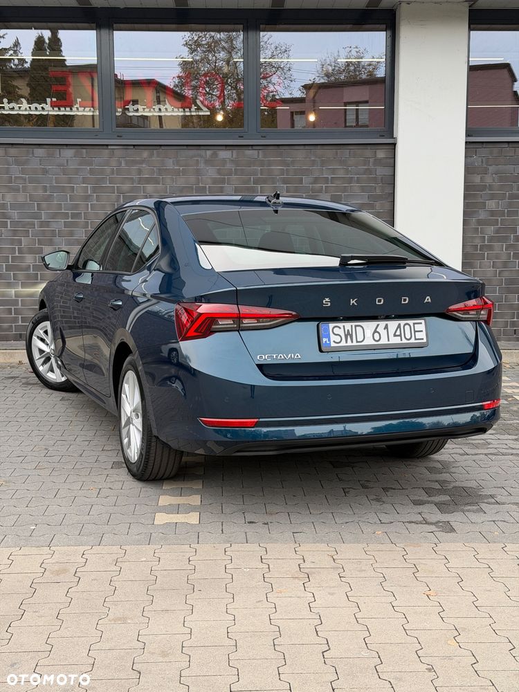 Skoda Octavia 1.5 TSI ACT Ambition - 3