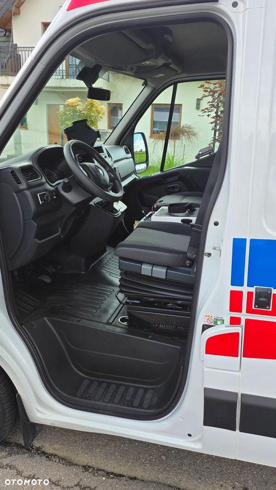 Renault Master Ambulans karetka gwarancja - 11