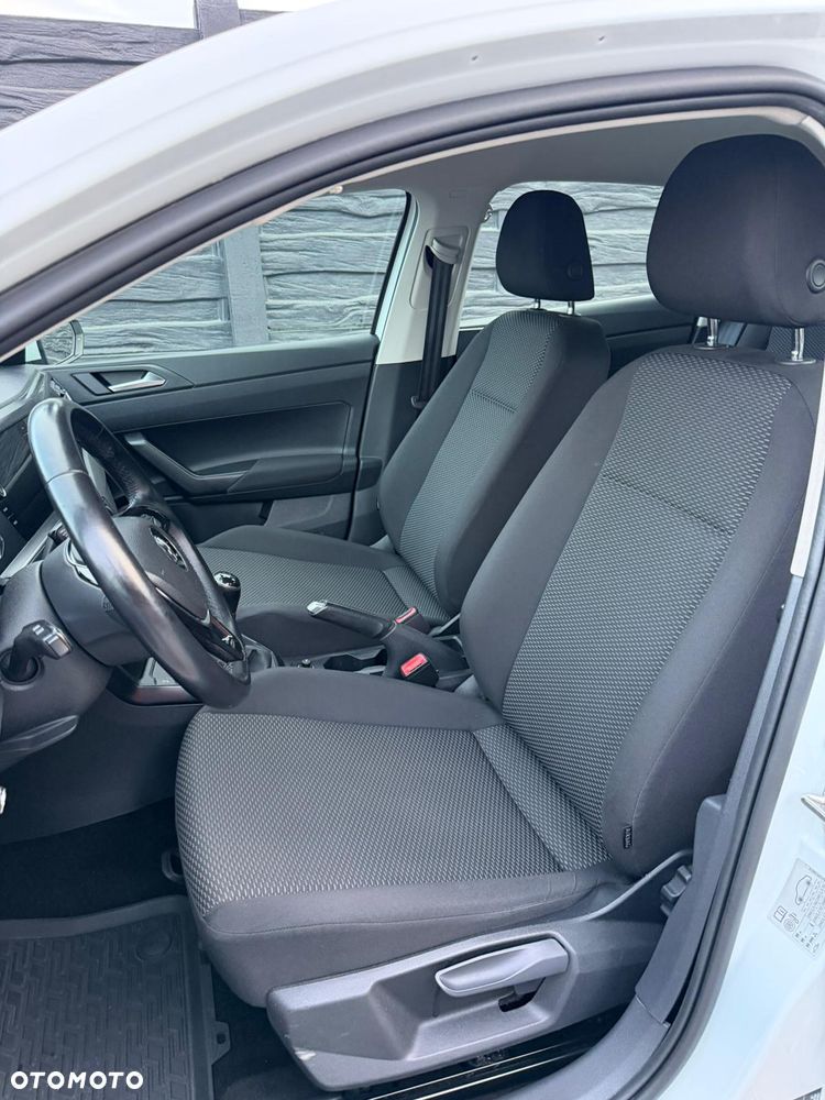 Volkswagen Polo 1.0 TSI Blue Motion - 8