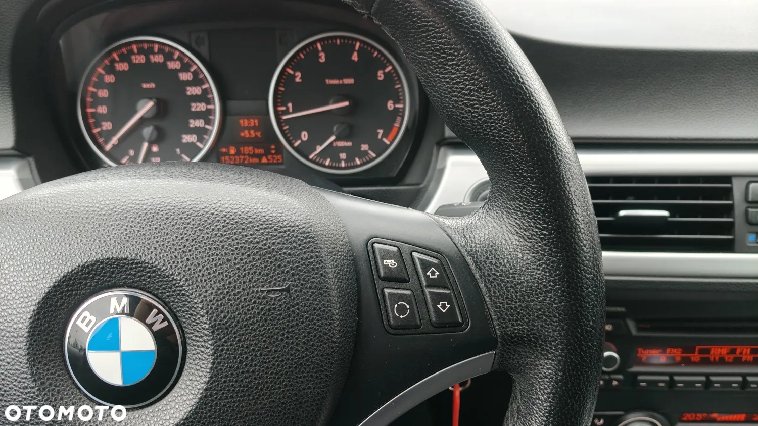 BMW Seria 3 318i Touring Edition Lifestyle - 34