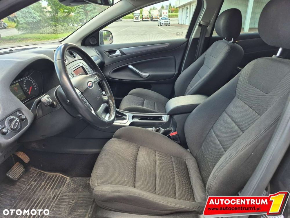 Ford Mondeo - 14