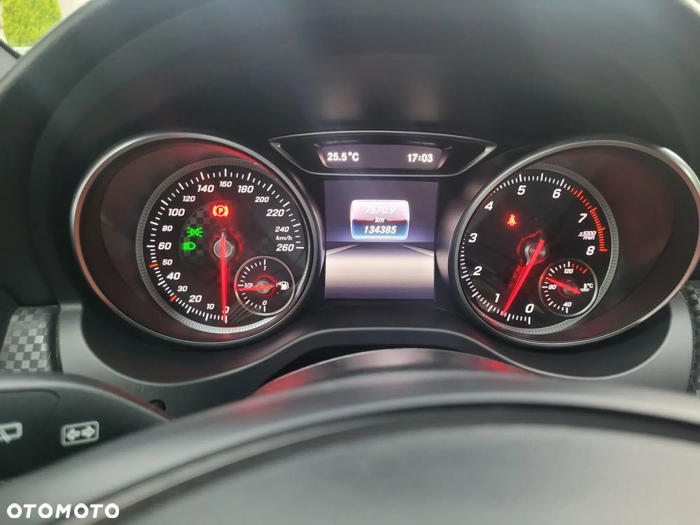 Mercedes-Benz Klasa A 160 AMG Line - 26