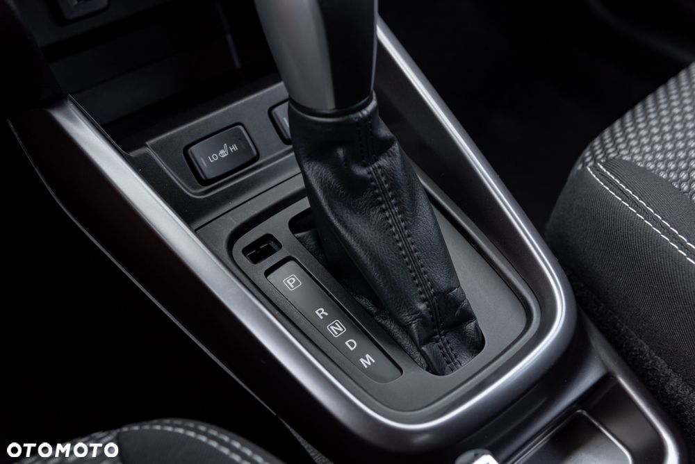 Suzuki Vitara 1.5 Dualjet Hybrid AGS Comfort+ "SHINKAI" - 31