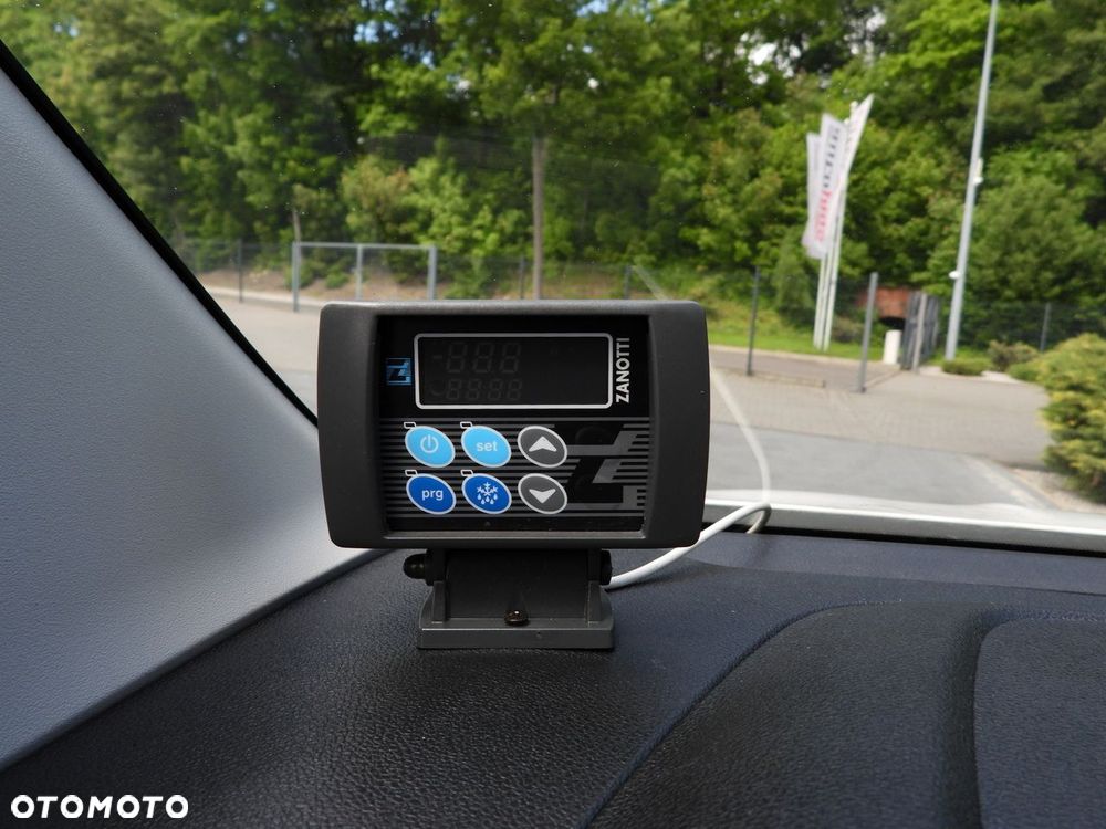 Toyota PROACE CITY  FURGON CHŁODNIA  -15*C ZASILANIE 230V TEMPOMAT KLIMATYZACJA  100KM - 32