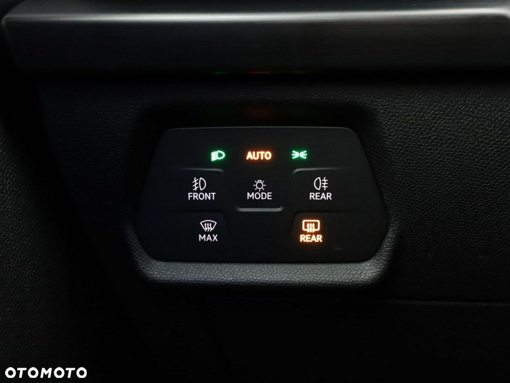 Cupra Formentor 1.4 e-Hybrid VZ DSG - 36