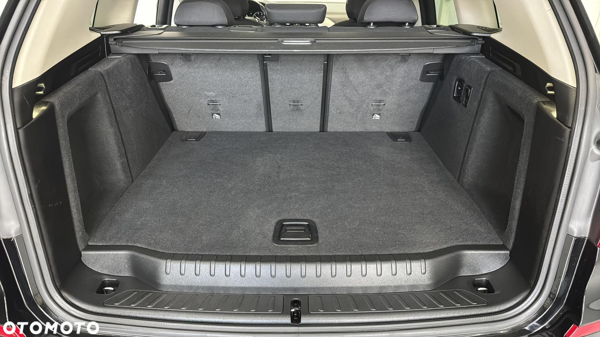 BMW X3 xDrive20d Advantage - 20