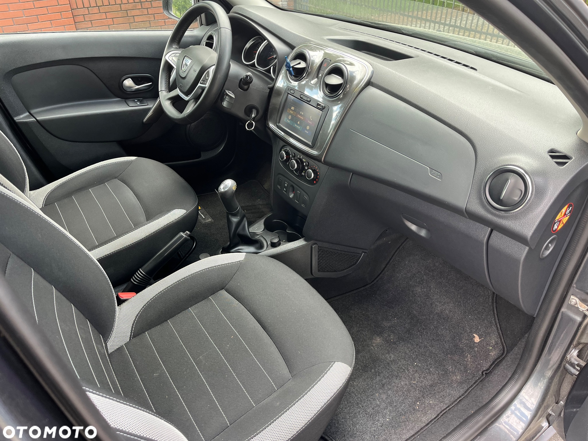Dacia Sandero 0.9 TCe Laureate - 5
