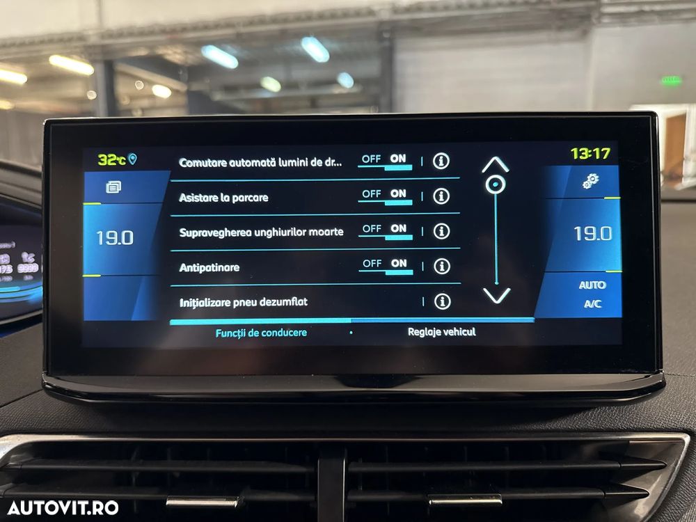 Peugeot 3008 - 19
