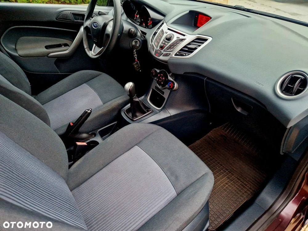 Ford Fiesta - 14