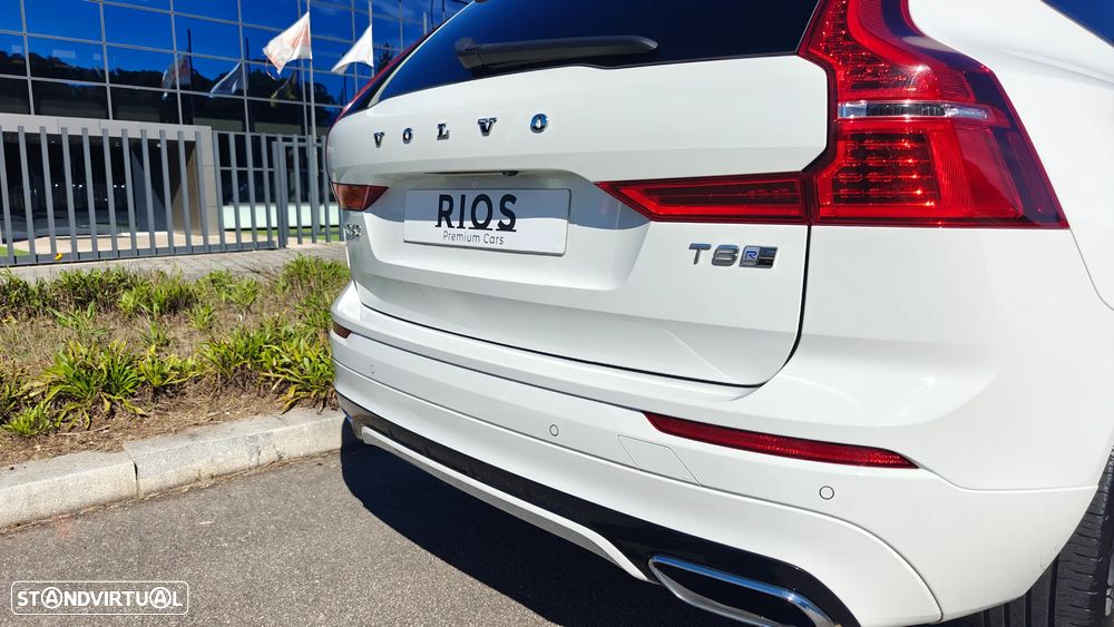 Volvo XC 60 2.0 T8 PHEV R-Design AWD - 9
