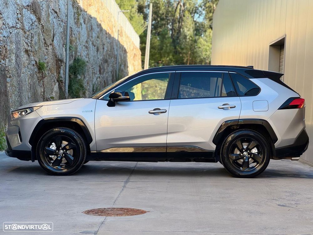 Toyota RAV4 2.5 HDF Black Edition - 42