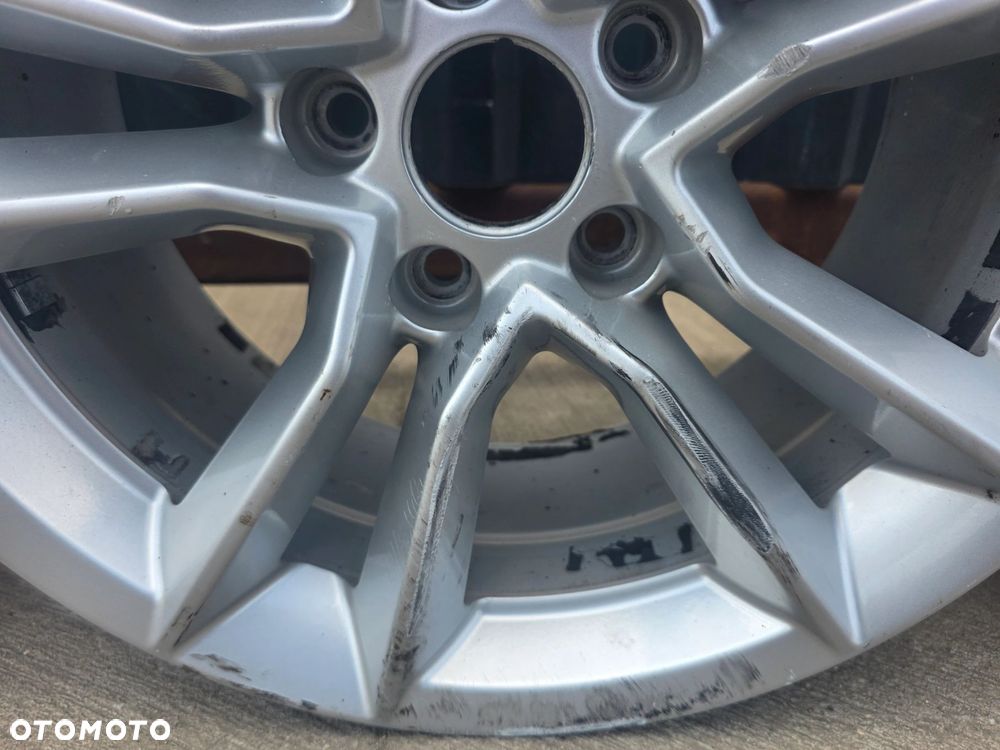 FELGA FELGI KOMPLET SKODA AUDI A4 B9 A5 8W 7.5J R17 ET29 8W0601025AG 15/26 - 7