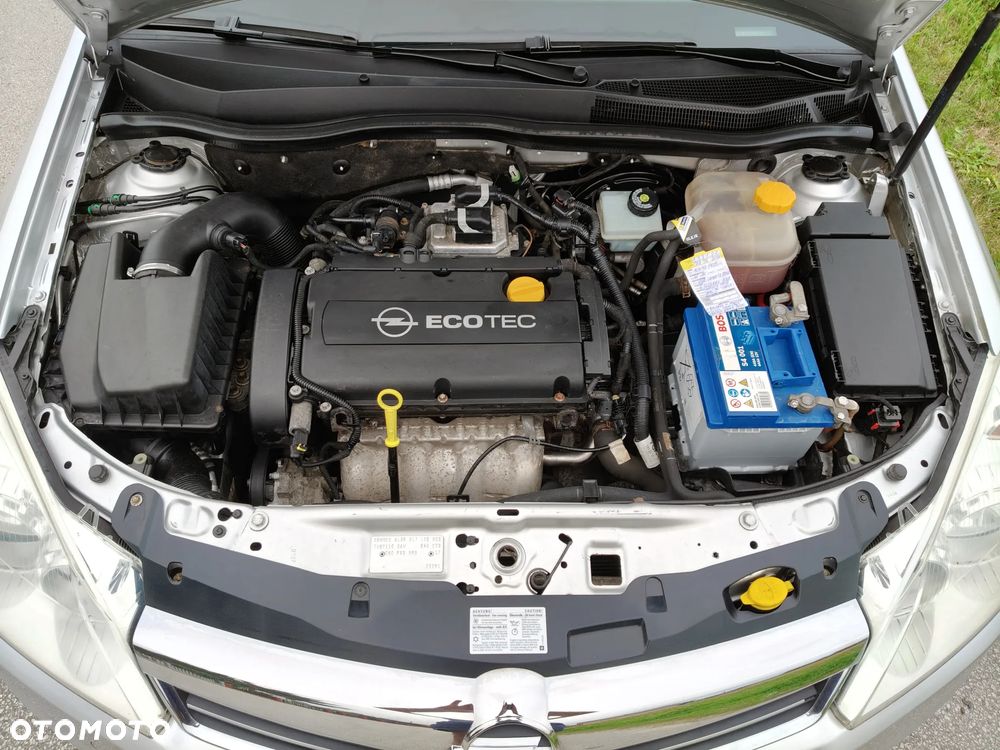 Opel Astra 1.6 Enjoy - 9