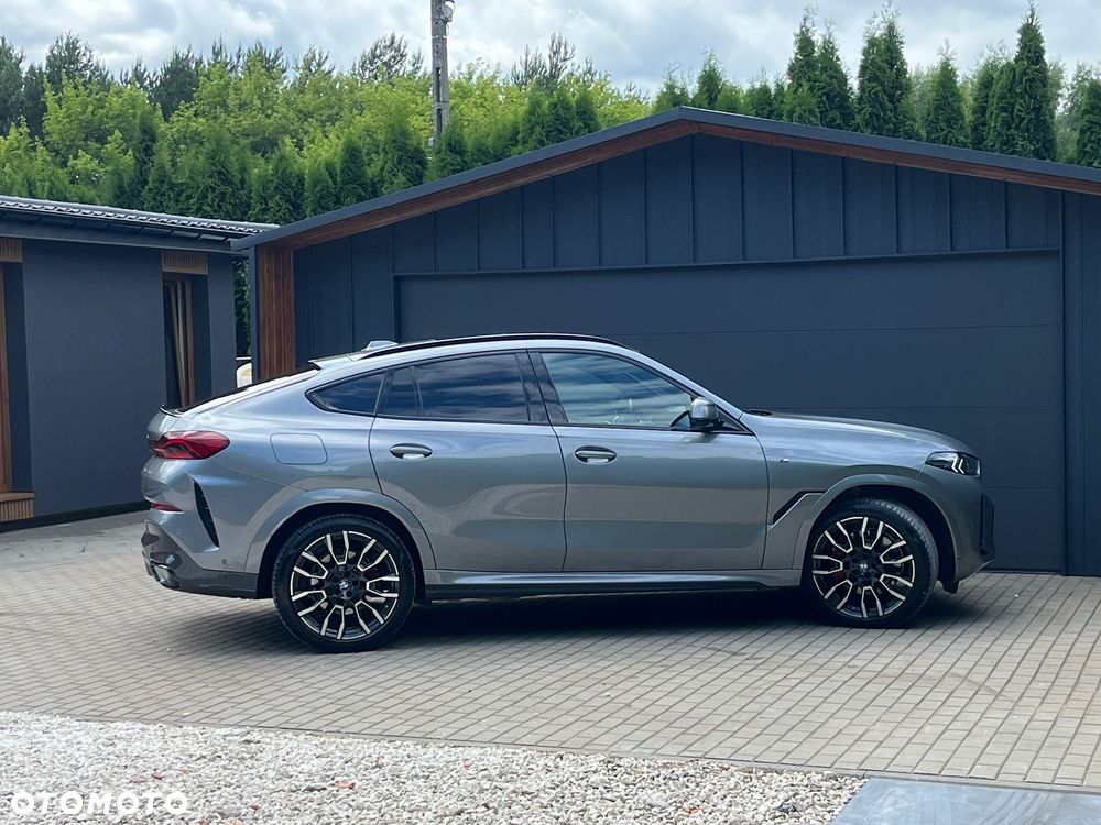 BMW X6M - 13