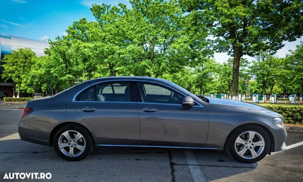 Mercedes-Benz E 220 d 9G-TRONIC Avantgarde - 2