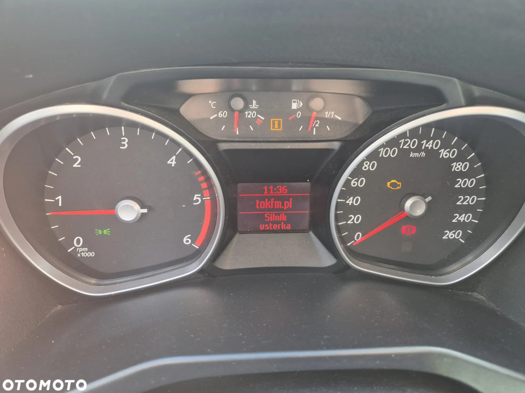 Ford Mondeo - 12