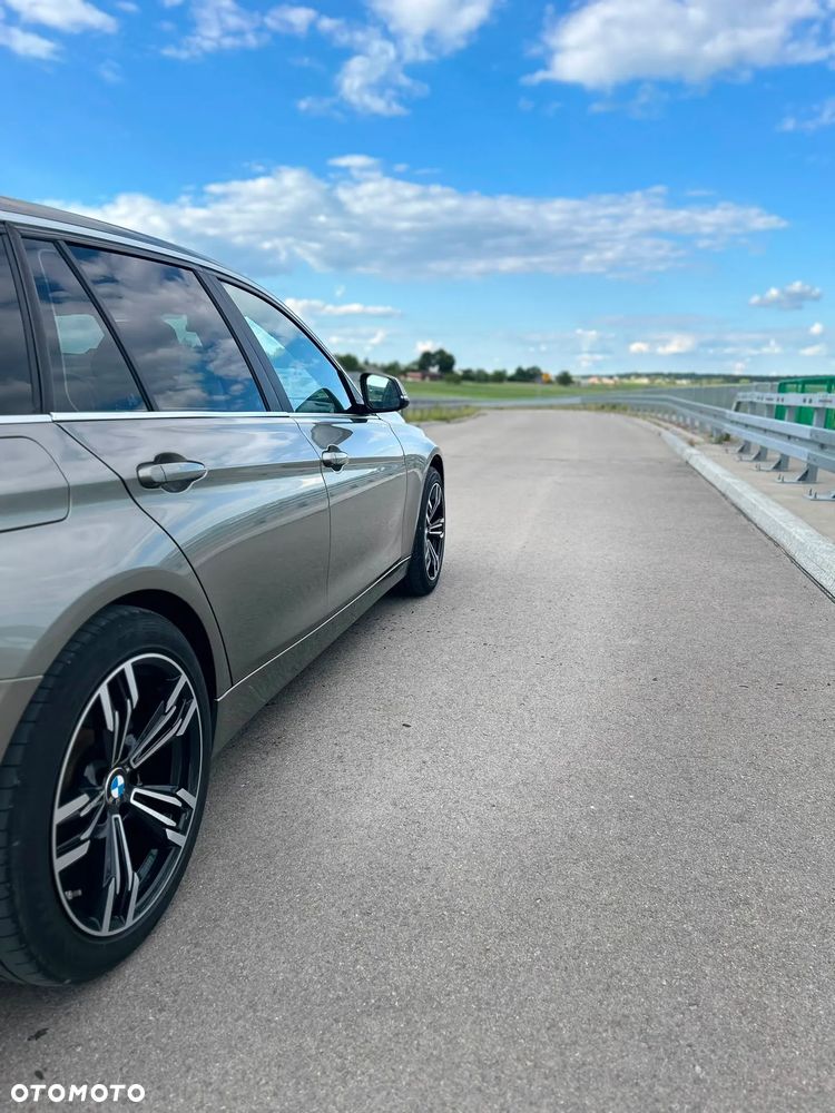 BMW Seria 3 320d Luxury Line - 3