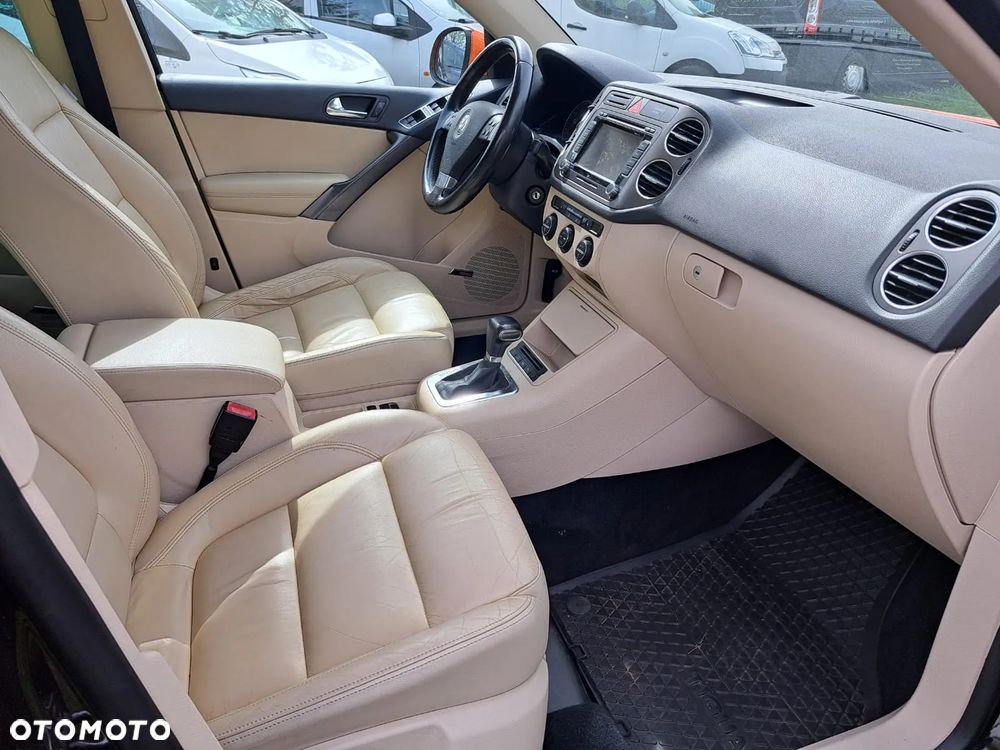 Volkswagen Tiguan 2.0 TSI 4Mot Sport DSG - 19