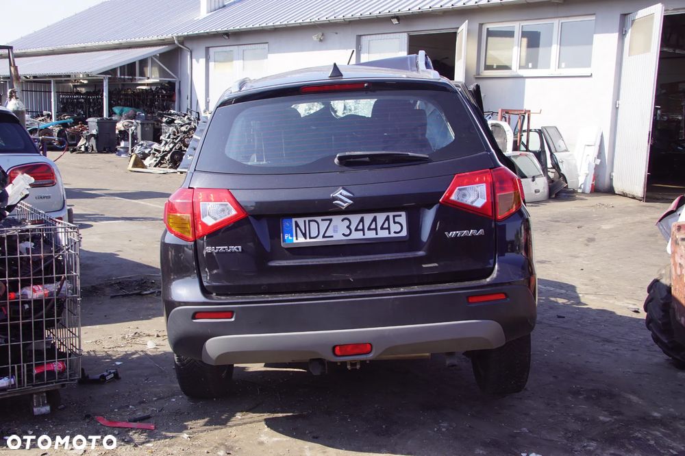 Auto na części - Suzuki Vitara II 1.6 16V 120 KM M16A 20008-54P34 ZCE 2017R Silnik Skrzynia Drzwi Szyba Błotnik Zderzak Lampa Klapa Lusterko Klamka Deska Kokpit Sterownik Moduł Czujnik Licznik Lewarek Kierownica - 7