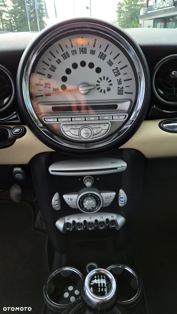 MINI ONE Standard - 32