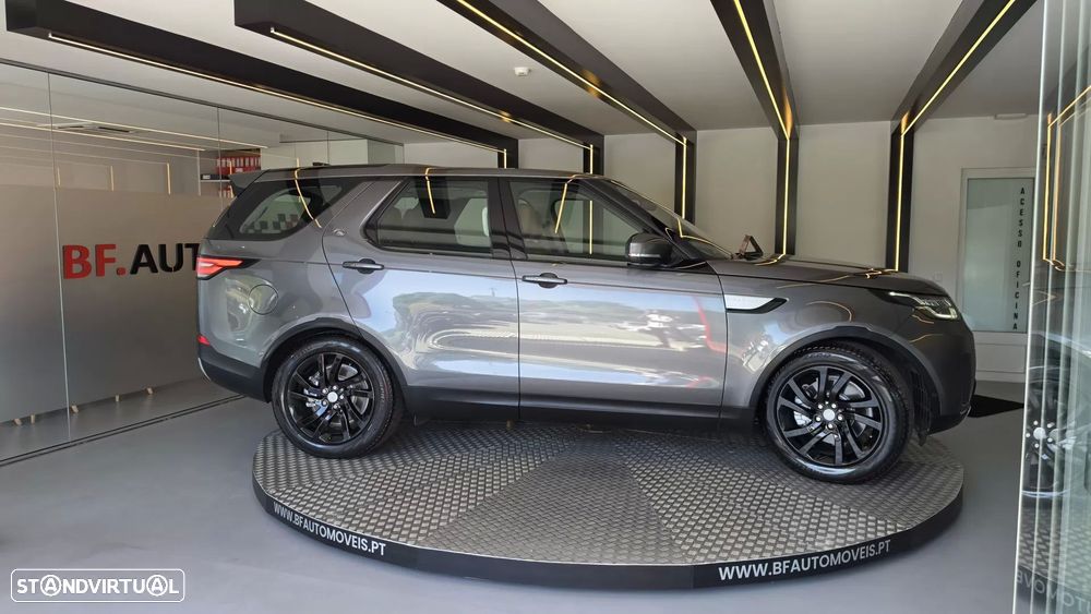 Land Rover Discovery 3.0 TD6 HSE Auto - 9