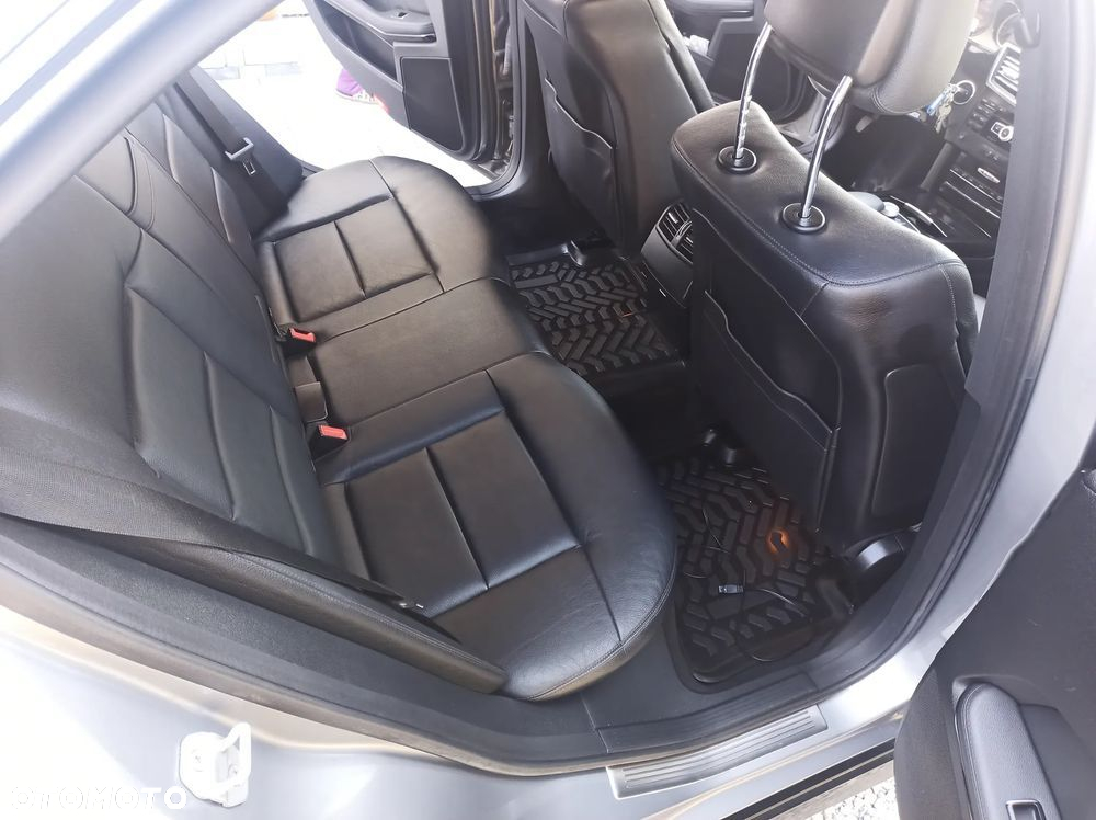 Mercedes-Benz Klasa E 350 CDI 4-Matic BlueEff - 7