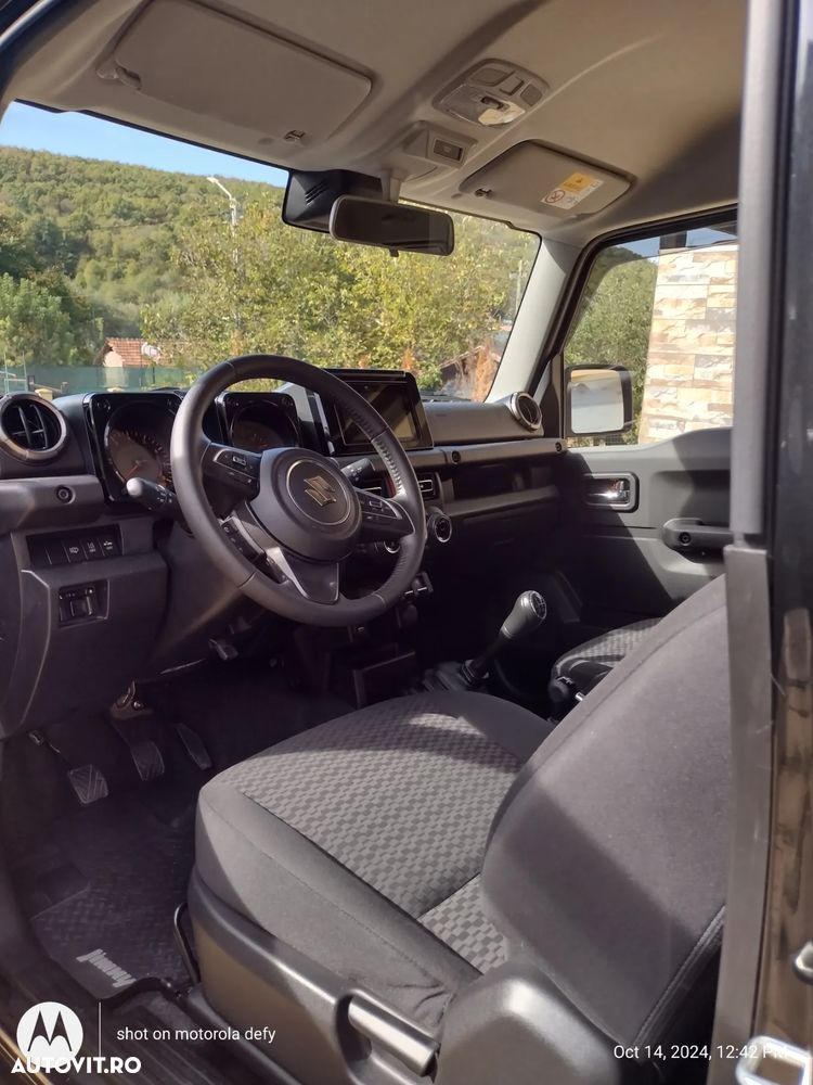 Suzuki Jimny 1.5 ALLGRIP Comfort+ - 5