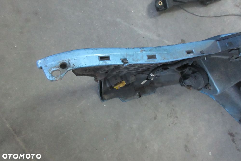 Citroen C4 Picasso maska, zderzak, błotniki KYNC - 8