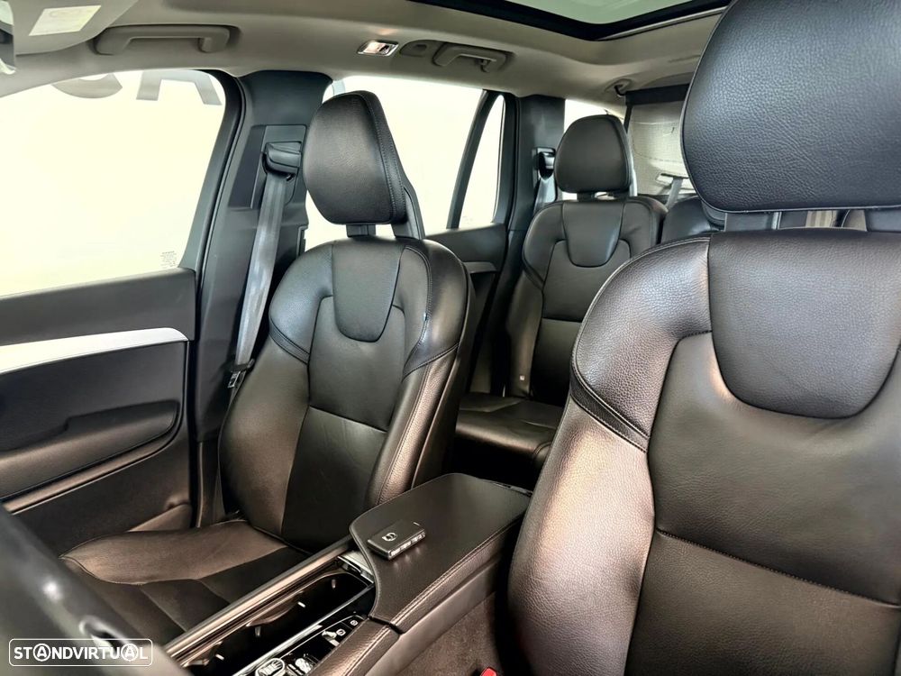 Volvo XC 90 2.0 T8 PHEV Excellence AWD - 32