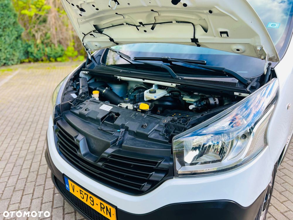Renault Trafic - 17