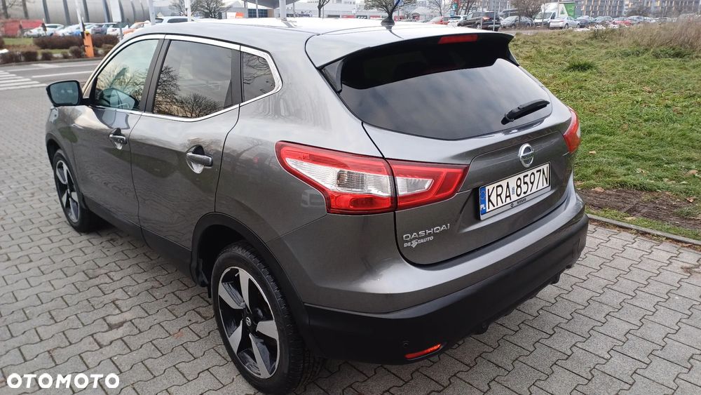 Nissan Qashqai 1.5 dCi DPF 360 - 4