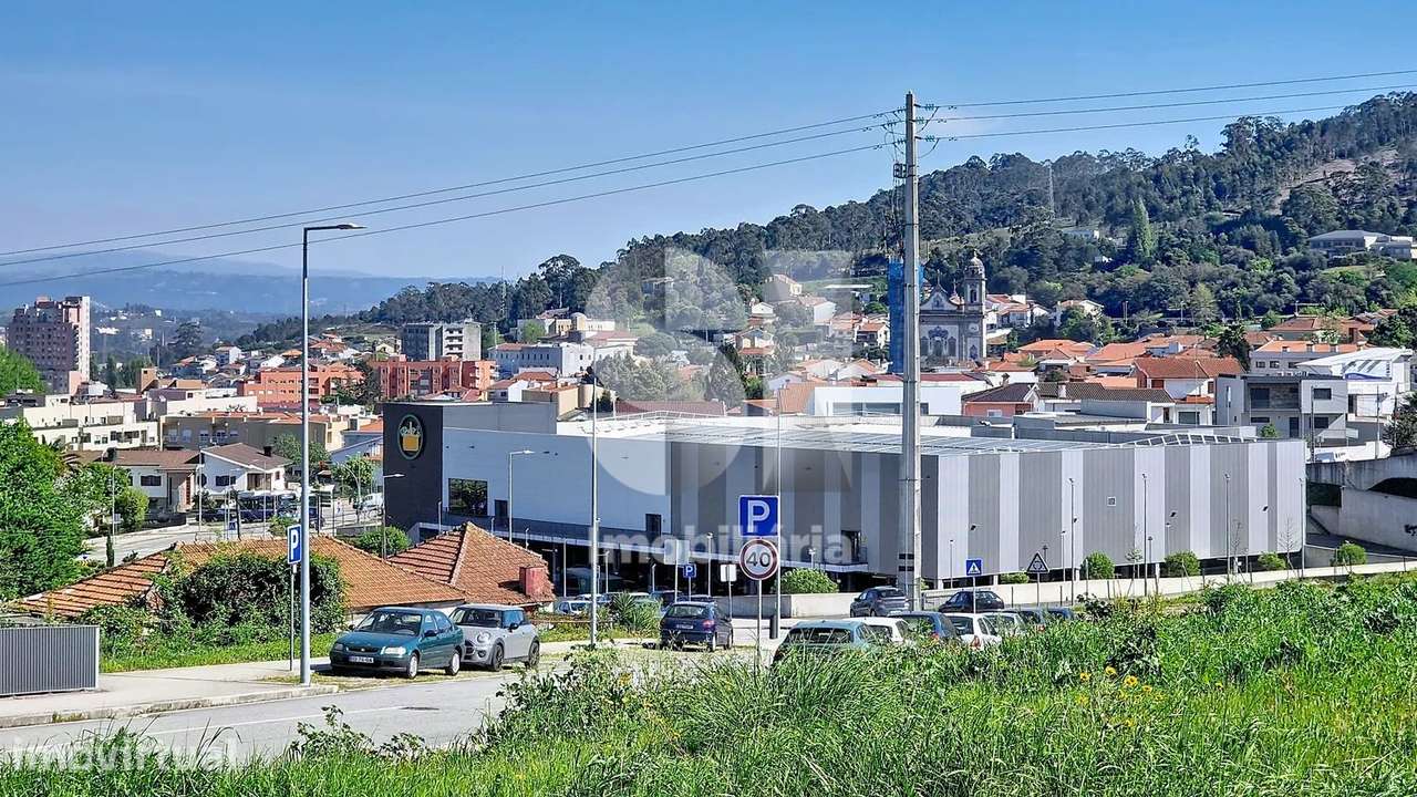 Valongo - Moradia Geminada V3 - Grande imagem: 3/49
