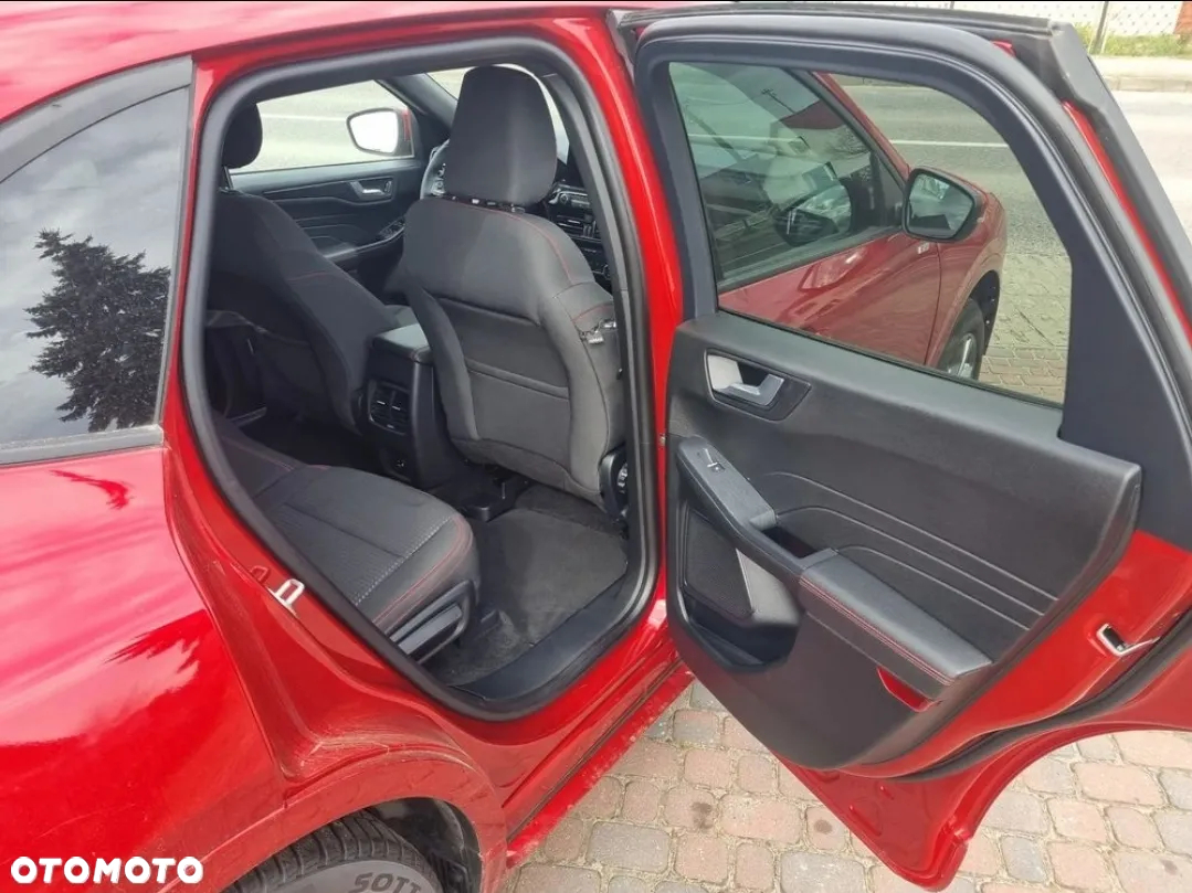 Ford Kuga 2.5P PHEV FWD ST-Line - 12