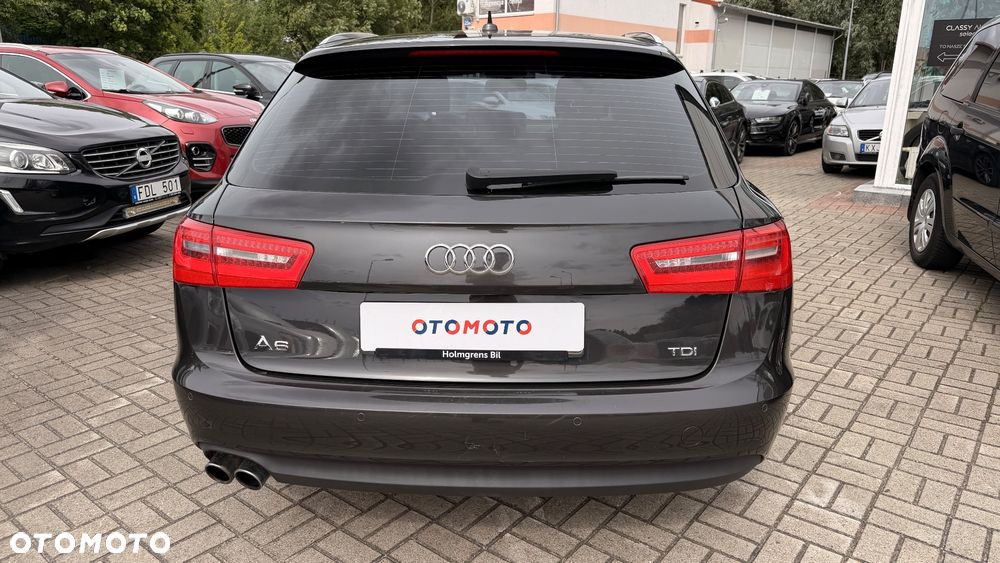 Audi A6 Avant - 16