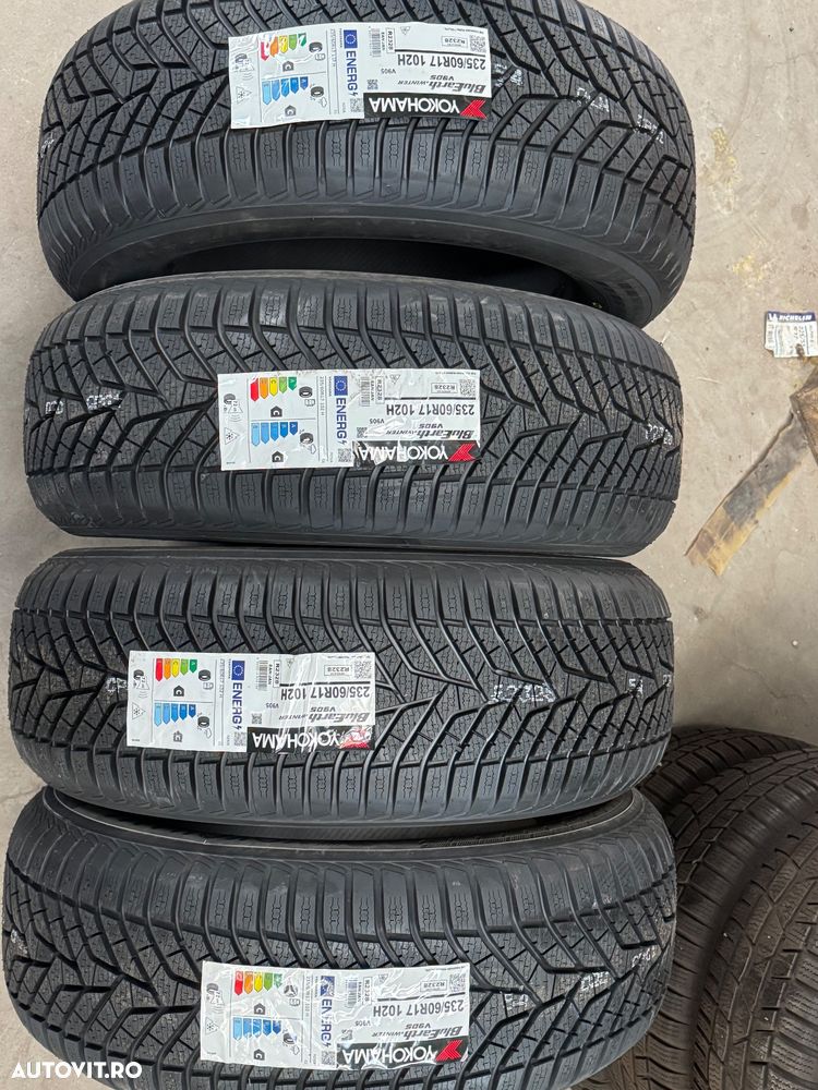 Vând 4 anvelope 235/60/17 Yokohama de iarnă noi - 1