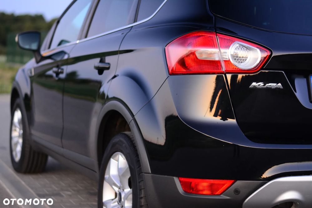 Ford Kuga 2.0 TDCi 2x4 Individual - 13