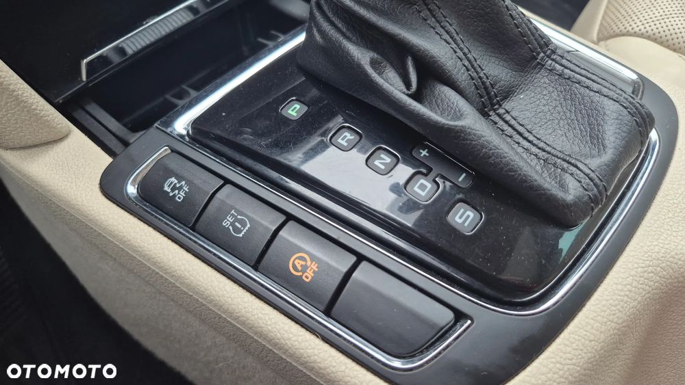 Skoda Superb 2.0 TDI 4x4 Platinum DSG - 24