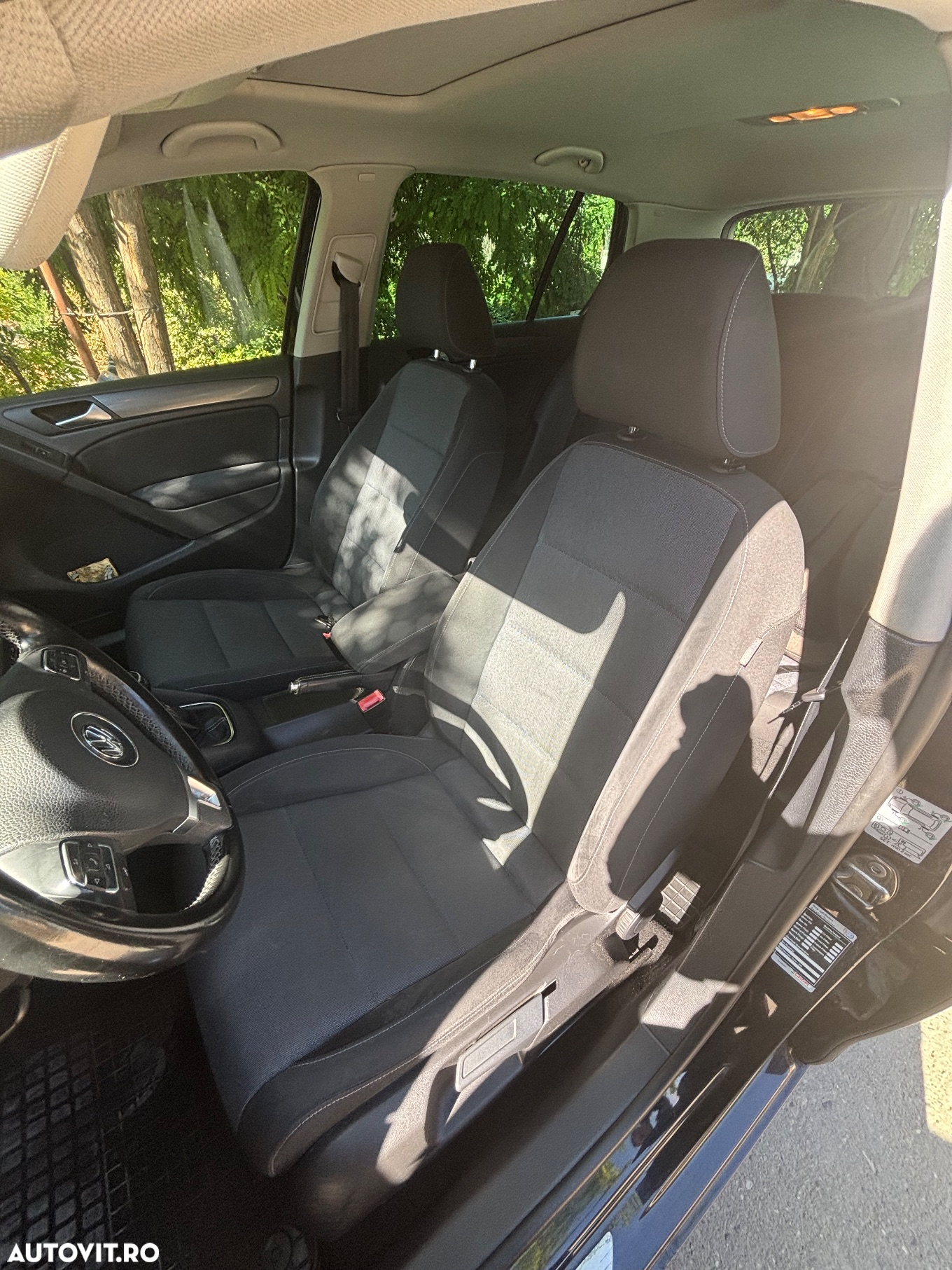 Volkswagen Golf - 18