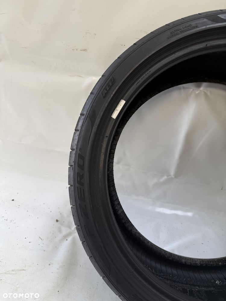 255/35/20 Pirelli P ZERO ALP 97Y - 3